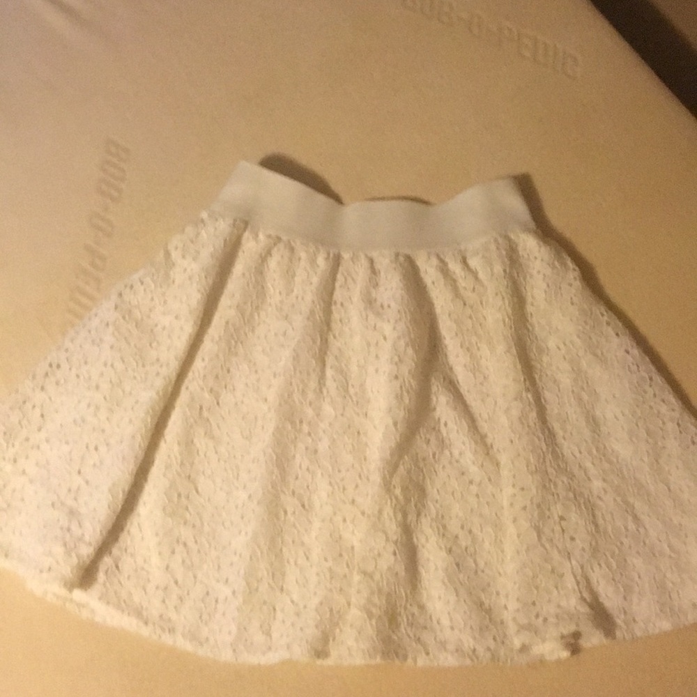 White floral lace skirt